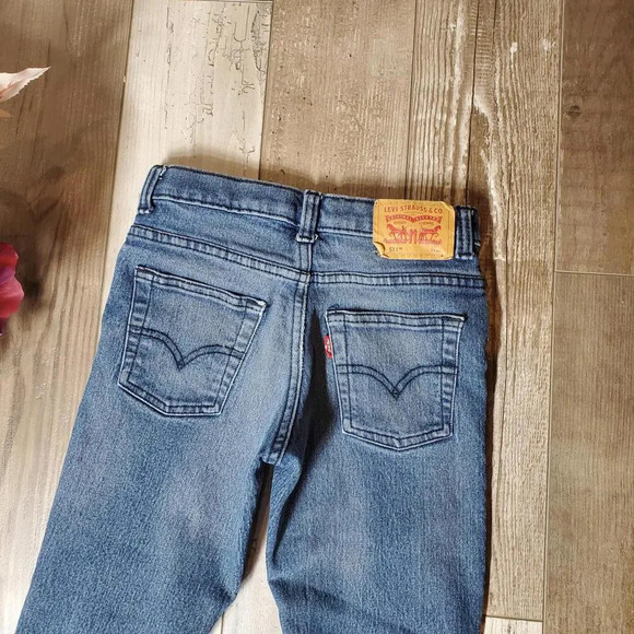 Levi's 511 Slim Boys Size 7X Distressed Blue Jeans Medium Wash EUC - Picture 11 of 15